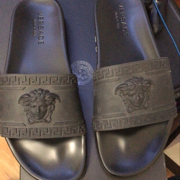 Versace slides sz 10